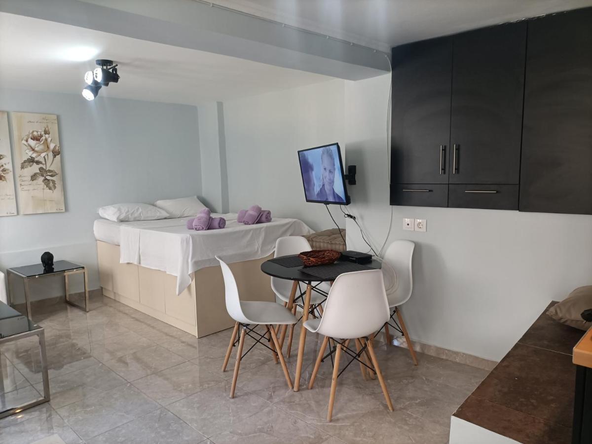 Cozy Studio Apartment Atena Exterior foto